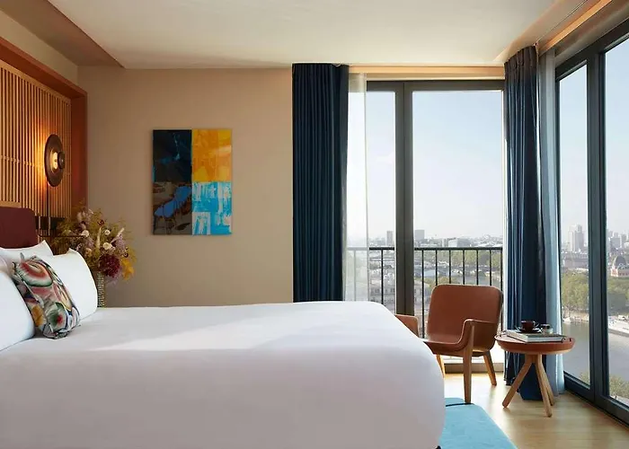 So/ Paris Hotel