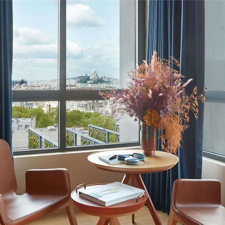 So/ Hotel Parigi