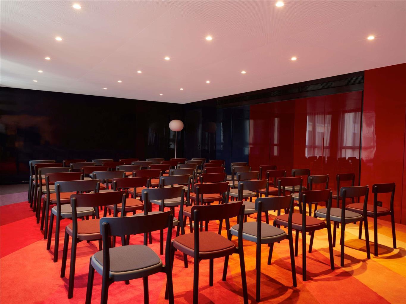 So/ Hotel Parigi